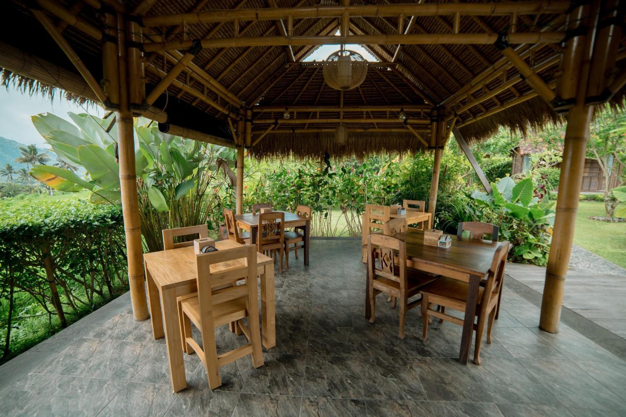 Kubu Sakian Villa And Restaurant Sidemen Silebeng Buitenkant foto